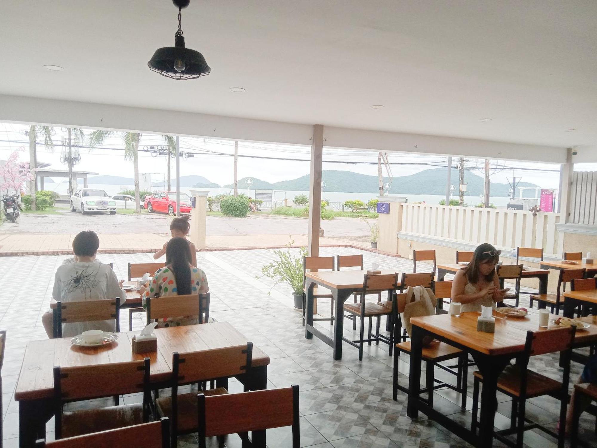 Panwa Beach Side Beachfront Phuket Kültér fotó